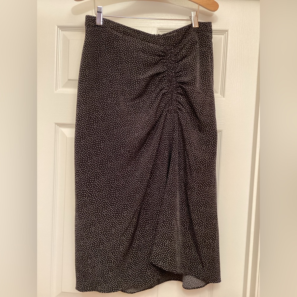 Banana Republic black and white skirt